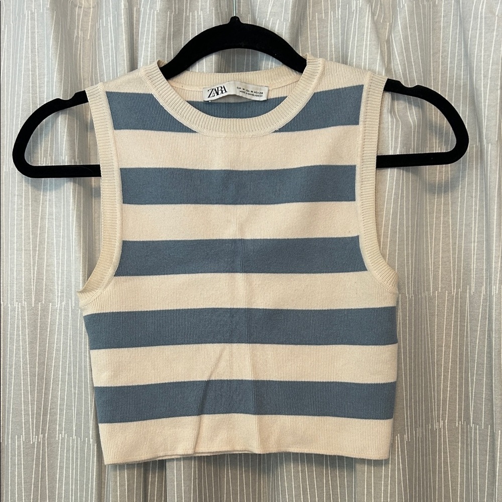 Zara Blue and Cream Striped Knit Tank cropped Size Medium